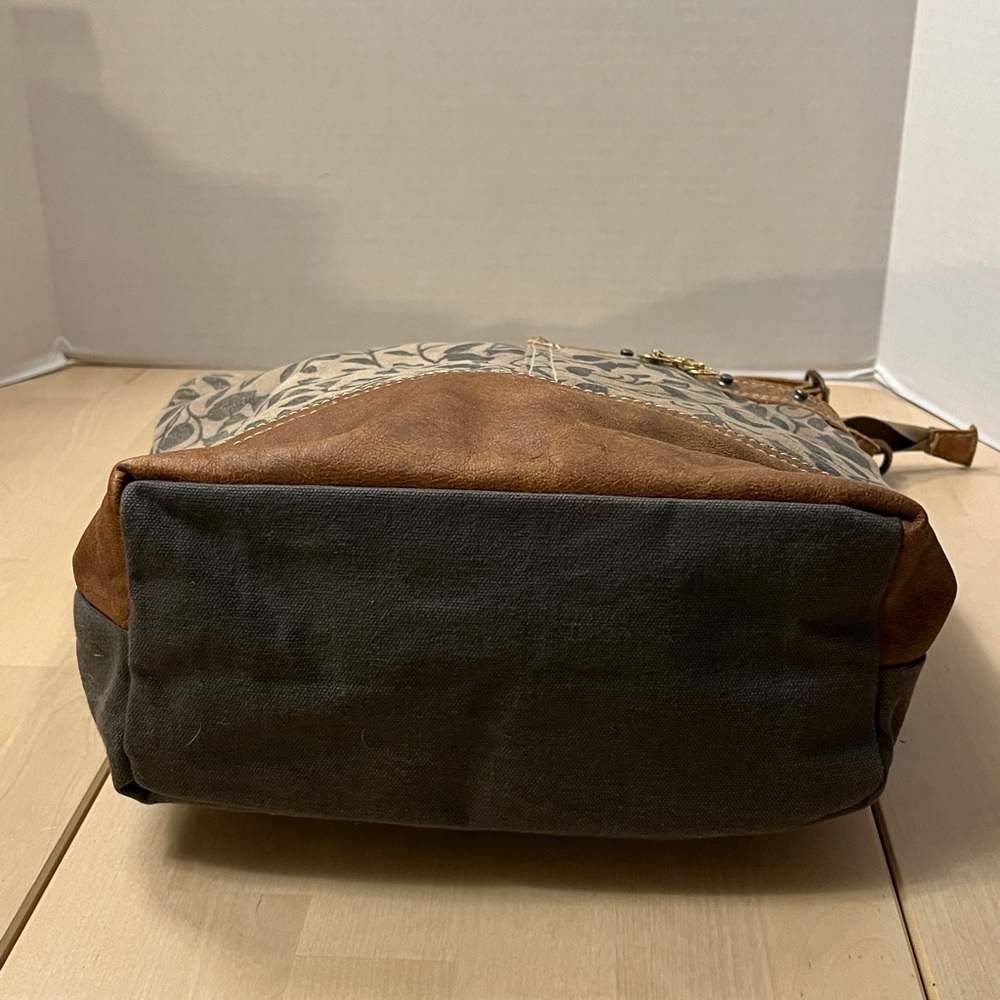 Myra Bag S-1305 Crossbody Leaf Print Canvas Bag w/ Leather Trim & Gold Bike Pin - Picture 5 of 16